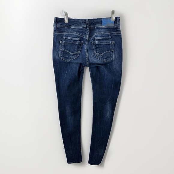 Bershka Jeans Women's EUR 38/US 8 (27x31) Blue Low Rise Straight Distressed - Picture 2 of 13